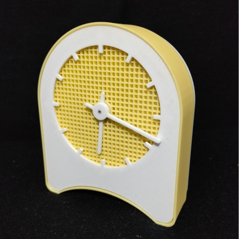 Reloj de mesa estilo vintage